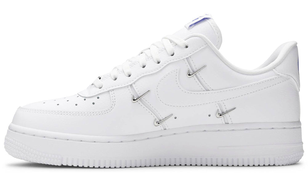 Air Force 1 '07 LX 'Sisterhood - White Metallic Silver'