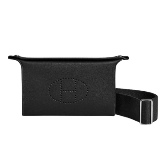 Hermès | Videpoches Bag In Togo Leather With Palladium Hardware.